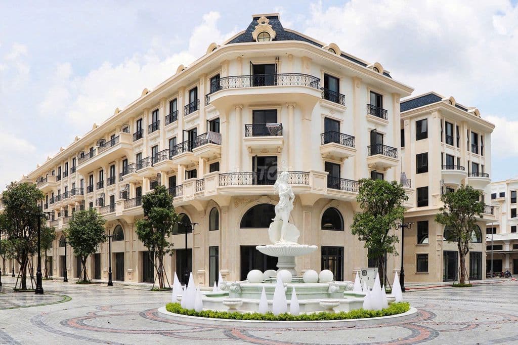 CĂN HỘ DỊCH VỤ FULL NỘI THẤT TÁCH BẾP NẰM TẠI KDT VẠN PHÚC CITY - Ảnh 2