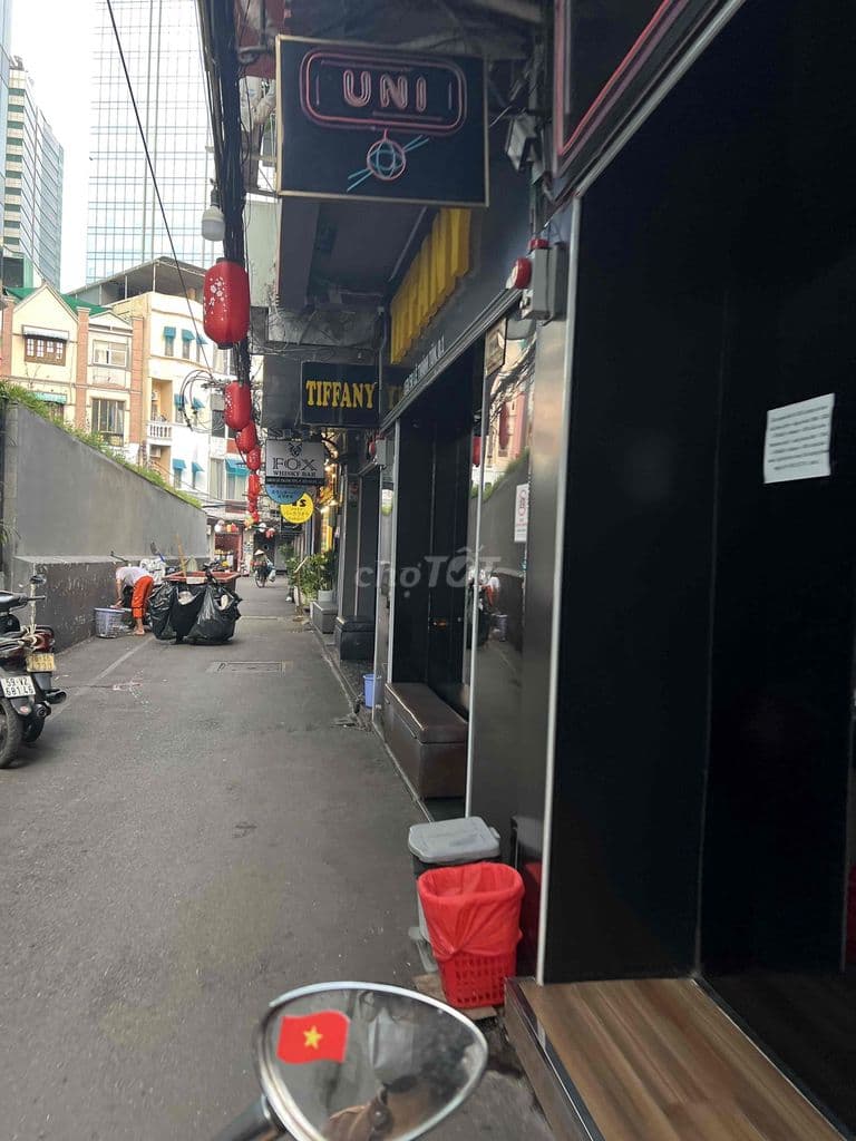 Bán nhà khu phố Nhật Lê Thánh Tôn quận 1 - Ảnh 3