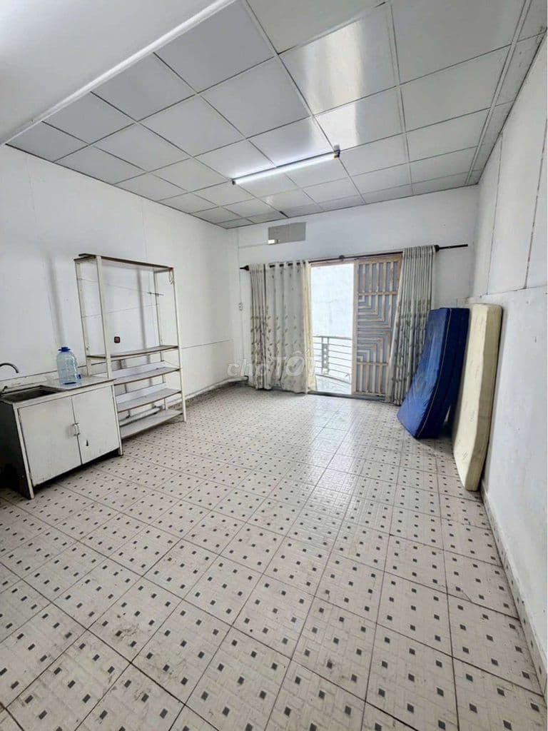 Hiếm,CHDV 8PN,Ngang trên 4m,SHR, Hoàn Công đầy đủ, Nhỉnh 8ty - Ảnh 2