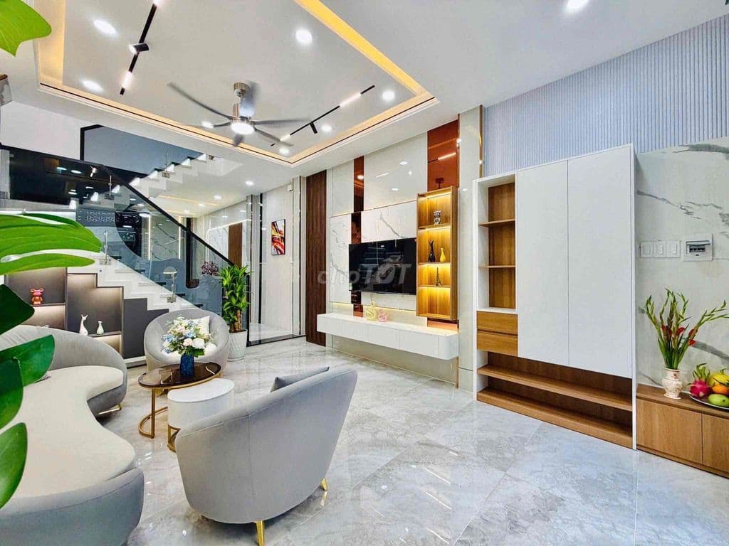 Gấp Gấp Phố Quan Nhân, nhà mới full nội thất, ngõ thông, dt 40m*5t