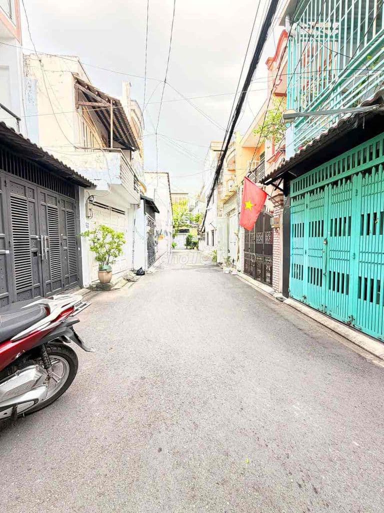 HẺM XE HƠI THÔNG - TÂN BÌNH 63m2 - 3 TẦNG - Chỉ hơn 5 Tỷ