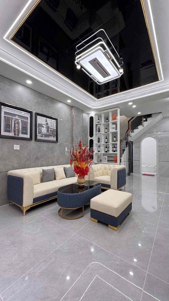 Nhà ngang 4m 50m2 Hẻm ô tô 2 tầng 3PN chỉ 7T4 - Ảnh 2