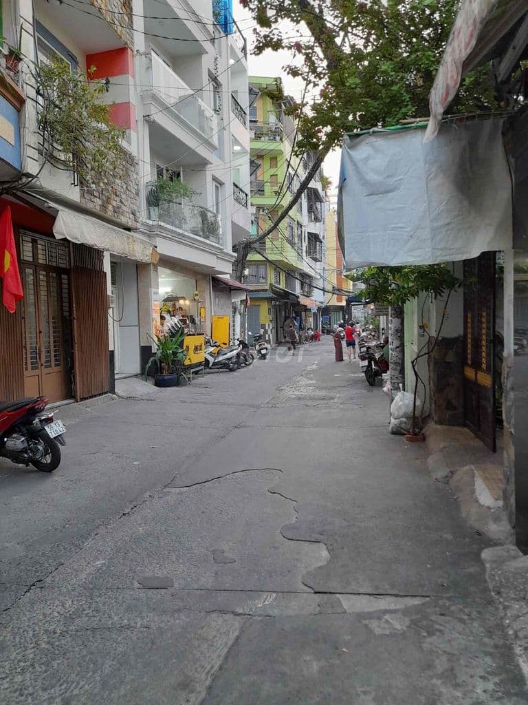 Chính chủ bán nhà 3 tầng, HXH - Ảnh 2