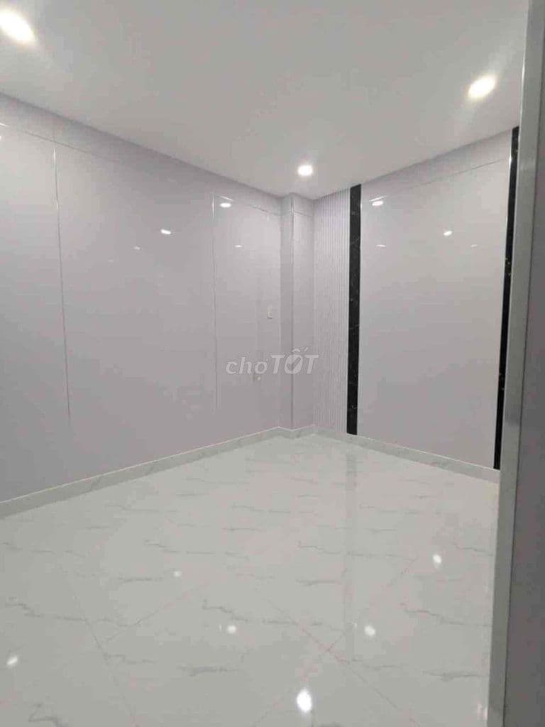 NHÀ LÊ VĂN KHƯƠNG Q12 - NGAY GẦN MEGA HIỆP PHÚ - 45.5M2 - GIÁ 4 TỶ - Ảnh 3