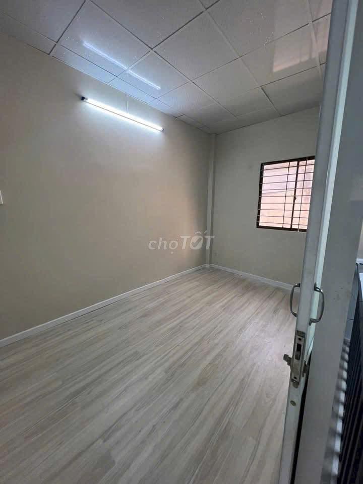 Vỡ nợ bán gấp - Nhà hẻm - Giá 1ty5 - SHR