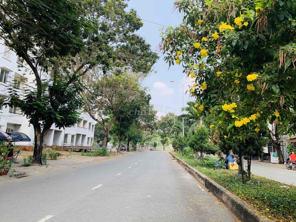 BÁN GẤP Đất Nền Khu TĐC Vĩnh Lộc B, Mặt Tiền Đường 30m, Sổ hồng riêng - Ảnh 2