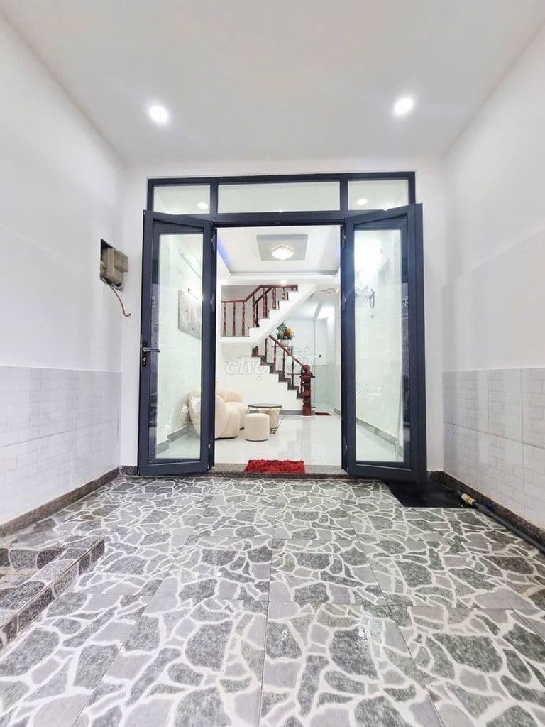 Nhà 3 tầng đẹp Nguyễn Thị Kiểu Q12 dt 3,2x11m HXH - Ảnh 2