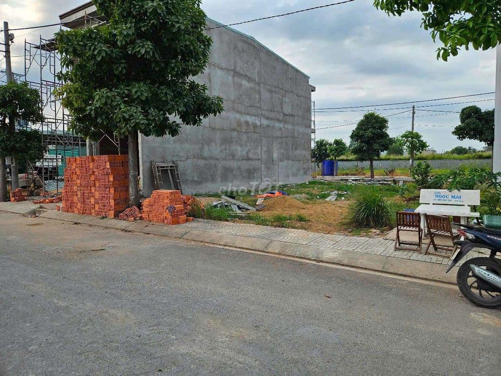 Chính chủ ngộp bank thanh lý gấp lô đất 2 mặt tiền ngay KDC Gia Hòa - Ảnh 3