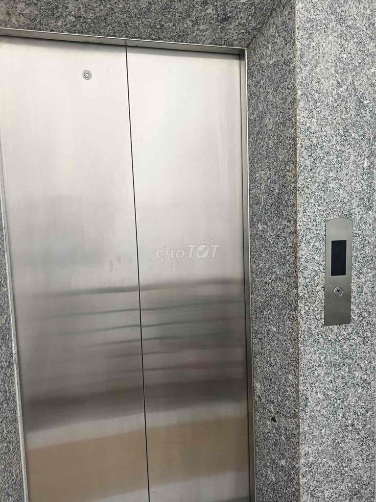 188m2(8.1x23,5)5 tầng chdv 23 phòng về túi 100tr/tháng+THANG MÁY+HXH - Ảnh 3