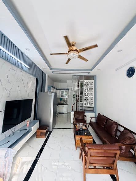 bán nhà đẹp tại Long Biên - full nội thất