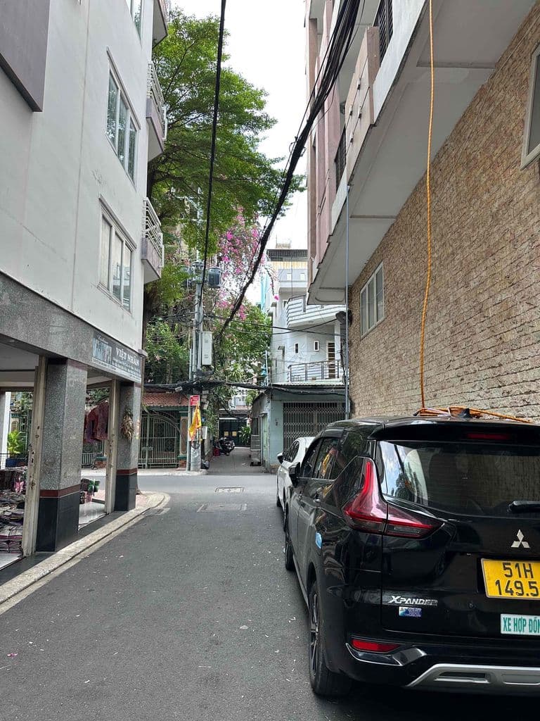 Nhà mới 4 tầng ô tô ngủ nhà 50m2 ngang 4.8m chỉ 7.8 tỷ Âu Cơ - Ảnh 3