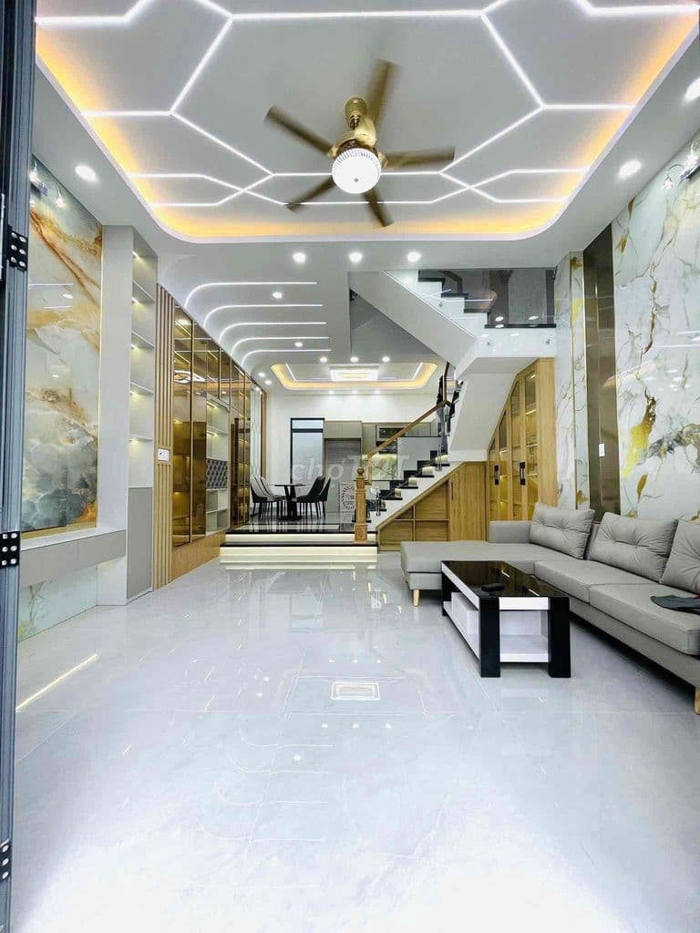 🏡🏡Chỉ 8,x Tỷ - A/C Sở Hữu Căn Nhà 4 Tầng - Ngay MTKD Gần Aeon Mail Tân - Ảnh 2