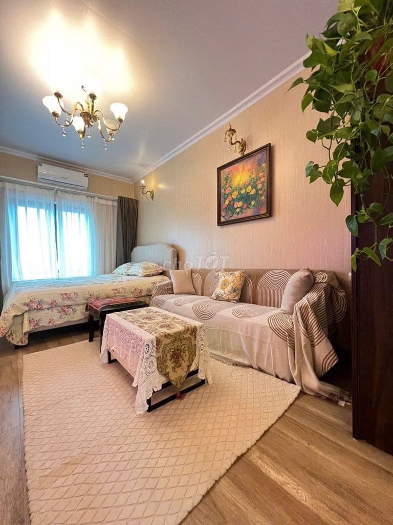 Bán căn TT 40m² tại Uy Nỗ, full nội thất