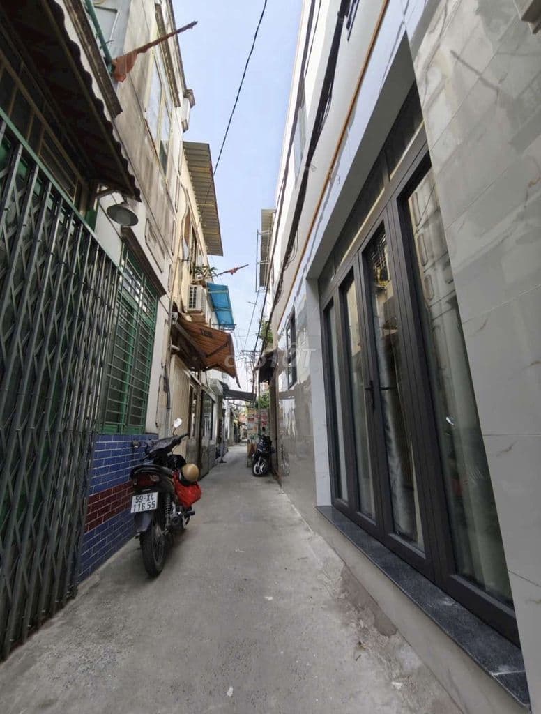 BÁN NHÀ MỚI CCVB ĐƯỜNG 46 HBC THỦ ĐỨC CŨ GẦN GIGAMAL