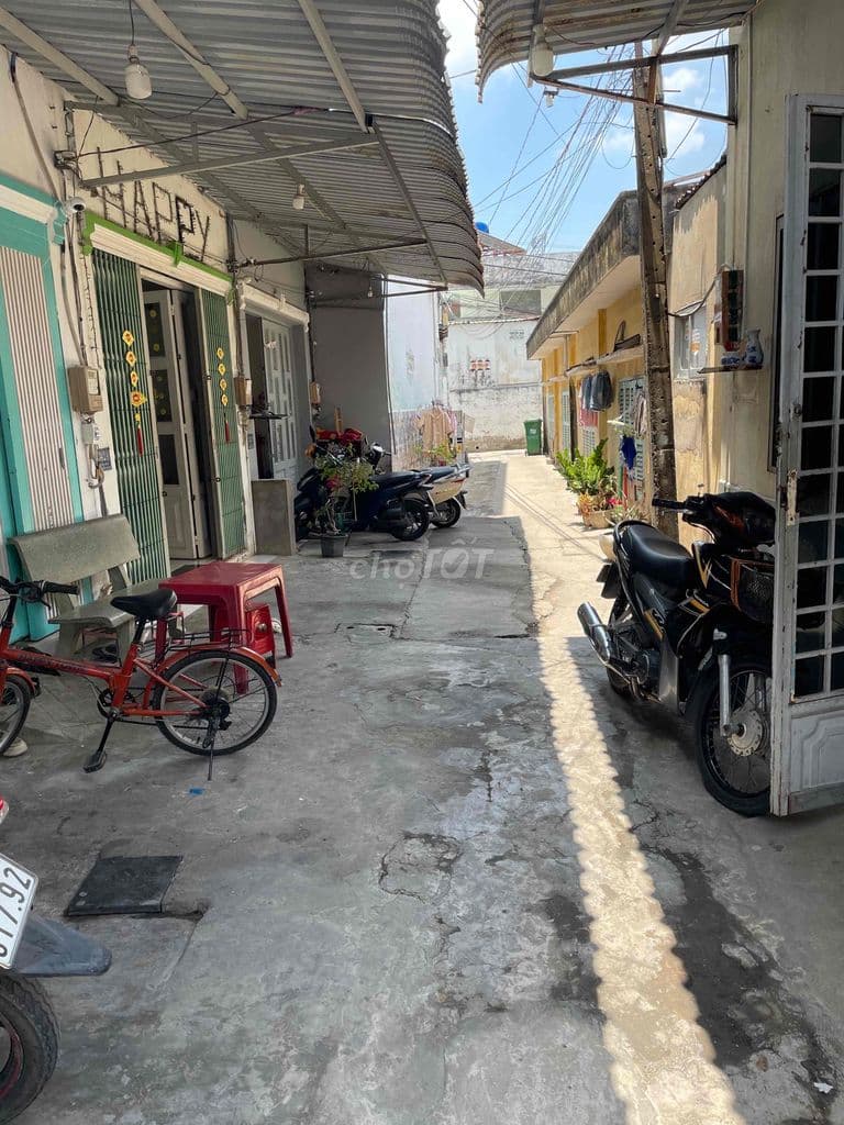 Nhà phố trệt 2 lầu. Tại Lê Văn Lương - Gần làng ĐH khu ACB. Full thổ - Ảnh 3
