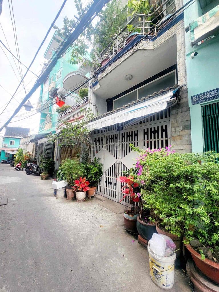 Bán nhà 4 tầng (4m x 12m) Âu Dương Lân P3. Q8 - Ảnh 2