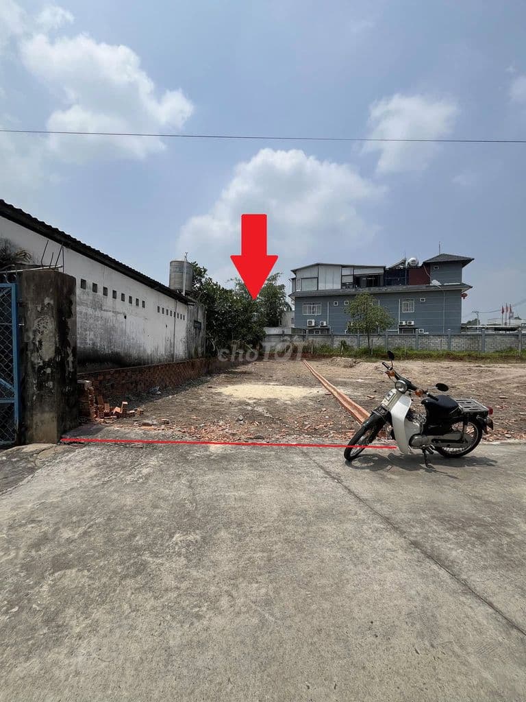 GẤP cần ra NHANH lô ngay KCN Tây Bắc Củ Chi 122m2 1,1 Tỷ full Thổ SHR