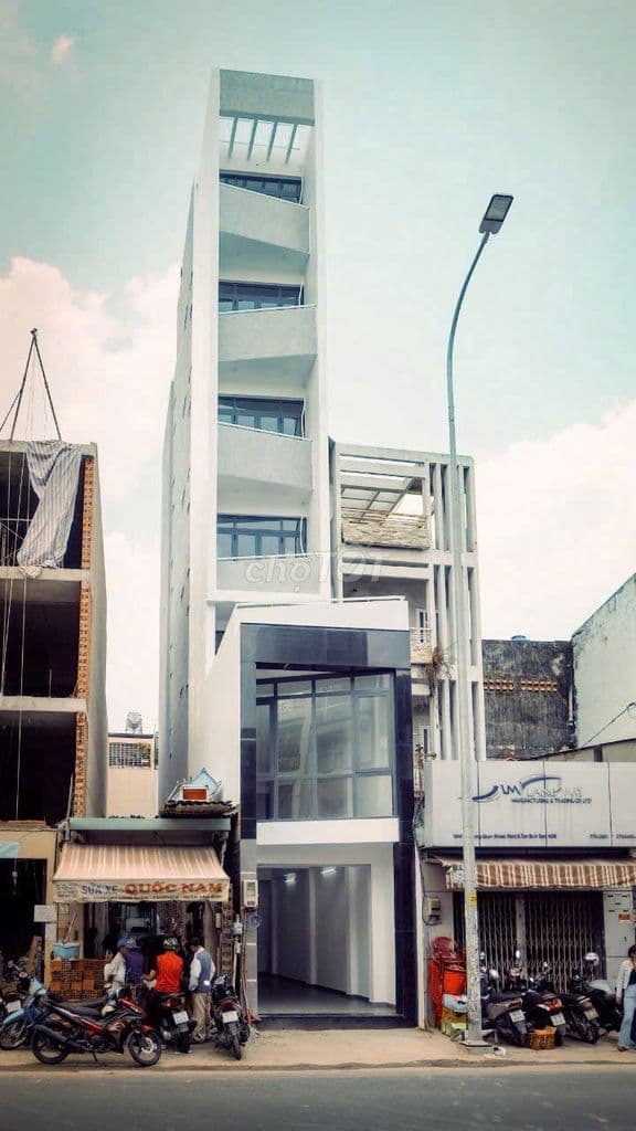 VỐN 1 TỶ - TN 1 TỶ/NĂM - MTKD ĐƯỜNG 30M - 8 TẦNG THANG MÁY - CN 75M2 - Ảnh 3