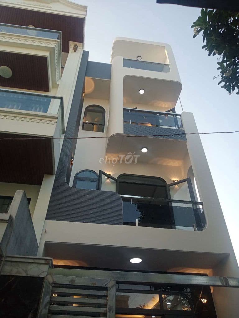 Nhà phố Cao cấp 4*18 full thổ cư Sát Gò Vấp - Ảnh 2