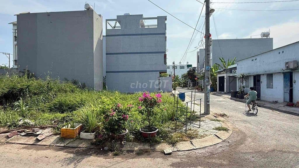 Nền Góc 2 MT Hẻm 87 - Đường Số 8 - 5.2 Tỷ/97M2 - Ảnh 3