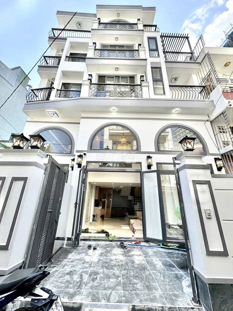 Bán nhà đường Nguyên Hồng Gò Vấp, 60m², 5 tầng mới, hẻm ô tô