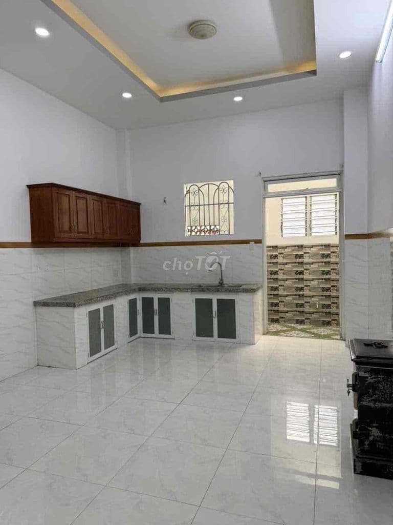 Nhà 4.2m x 15m 3 tầng hẻm 5m thông đường Đông Bắc-Tô Ký Q12 - Ảnh 3