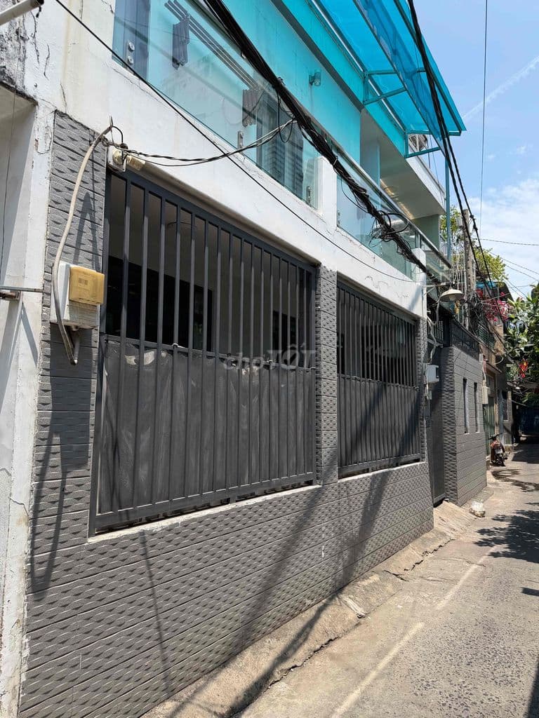 NHÀ NGANG 11M - DƯƠNG ĐÌNH HỘI - PHƯỚC LONG B - 6 PHÒNG - DÒNG TIỀN ỔN