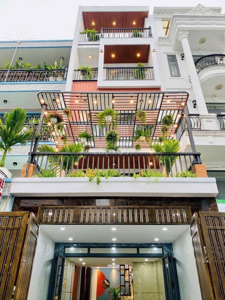 Bán nhà hẻm xe hơi đường Số 22 liền kề GiGaMall.