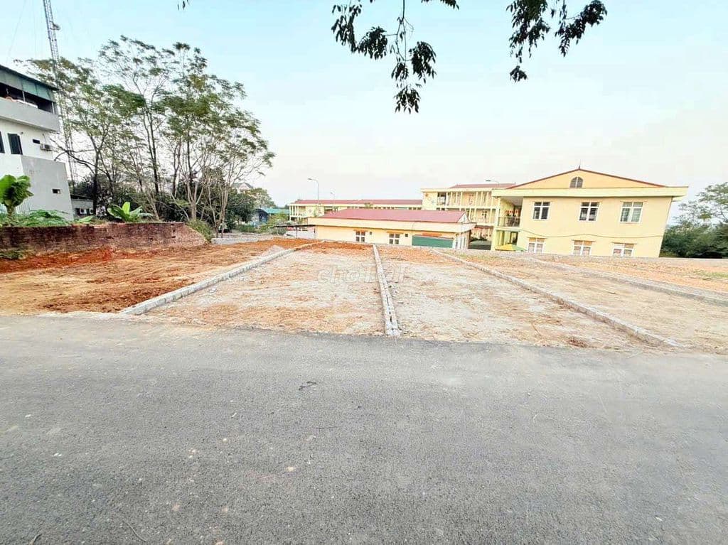 Bán 2 lô đất Chúc Sơn Chương Mỹ cạnh ủy ban giá 2 tỷ 3 - Ảnh 2