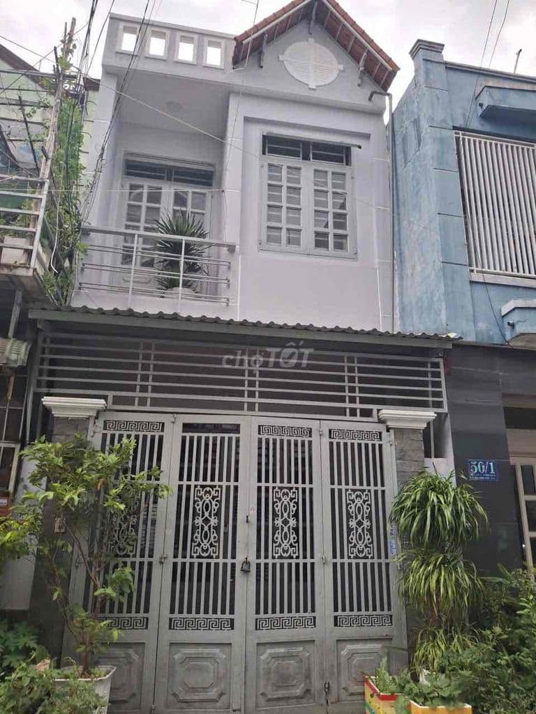 chính chủ cần bân gấp nhà phố
