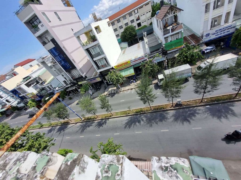 Gấp bán CHDV 5m x 18m - 5 tầng -45tr/th - Ảnh 3