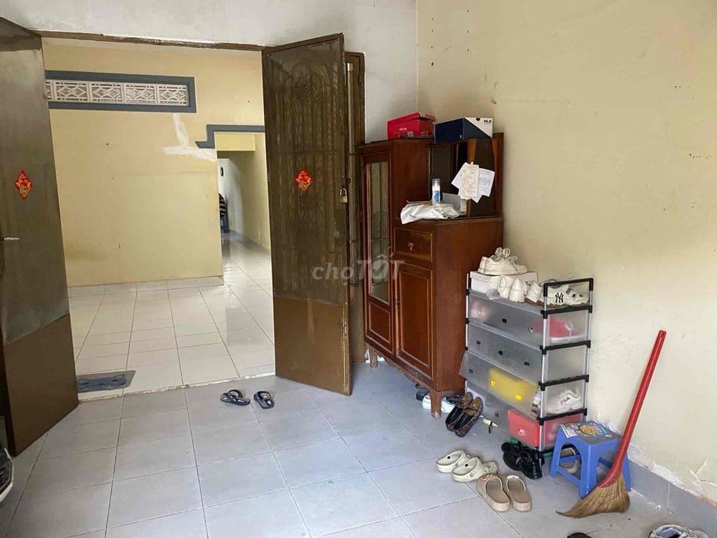 NHÀ MĂT TIỀN ĐƯỜNG- TRUNG TÂM TP THỦ ĐỨC CHỦ MUỐN BÁN NHANH NÊN GIẢM C