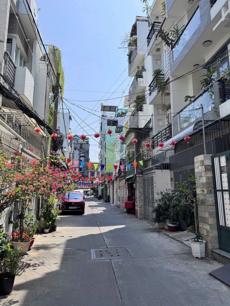 HXH 8M THÀNH THÁI,P14,Q10. DT 50M2, 5X10M CTXD HẦM 6TẦNG NHỈNH 9 TỶ TL - Ảnh 2