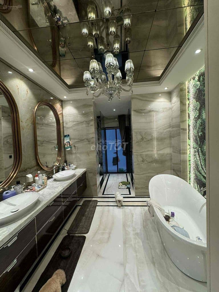 CĂN HỘ SCENIC VALLEY1 giá cực êm dọn vào ở ngay