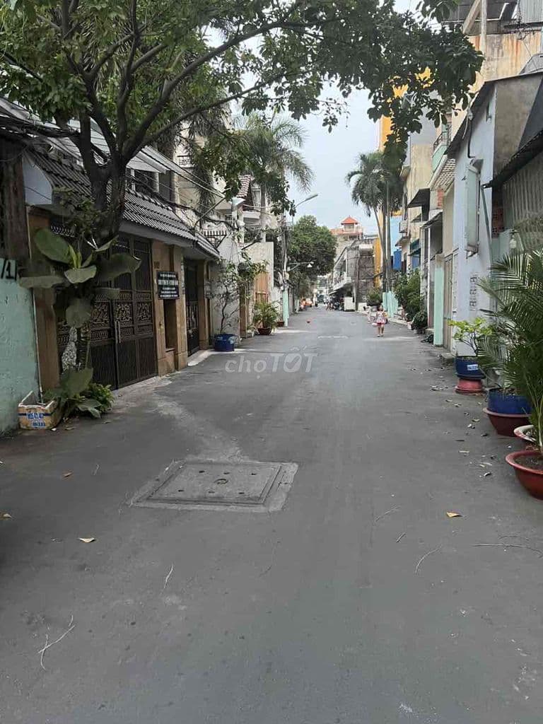 Nhà mặt tiền hẻm 8m, khu vực nhà phố thông - Ảnh 3