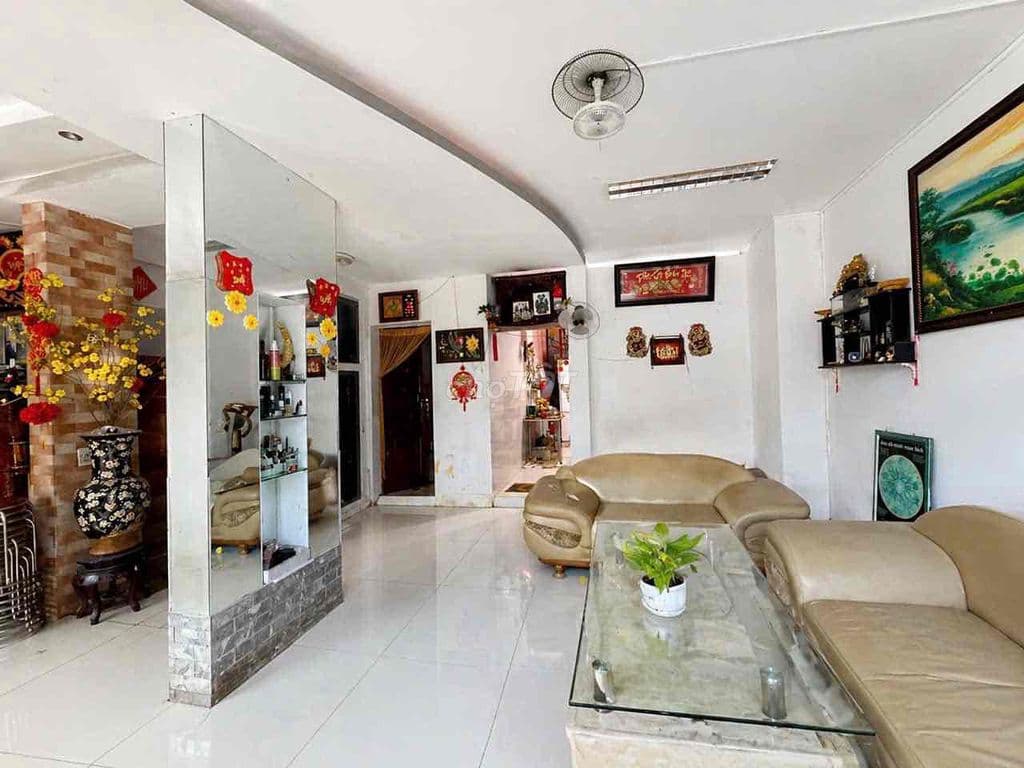 MUA ĐẤT TẶNG NHÀ 3 TẦNG - NGANG 8M BỀ THẾ (105m2) - Gần CẦU LONG KIỂNG - Ảnh 3