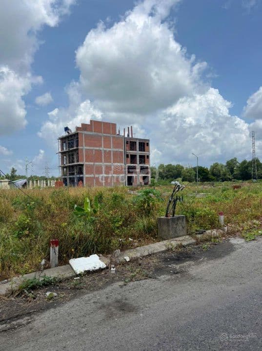 Đất khu dân cư phân lô bán nền, sổ hồng đầy đủ, hỗ trợ vay 70% - Ảnh 2