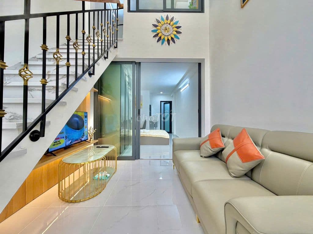 Bán gấp nhà HXH Lê Quang Định, Q. Bình Thạnh. Giá 6 tỷ 490