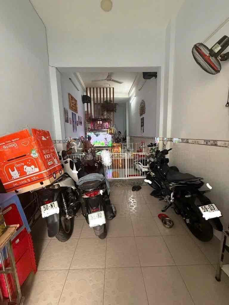 MT Gần Miếu Gò Xoài 40m2 4 tầng Hơn 4 tỷ - Ảnh 2