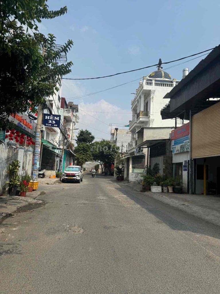 Bán gấp nhà 4m x 20m mặt tiền đường Tân Chánh Hiệp 08 Quận 12