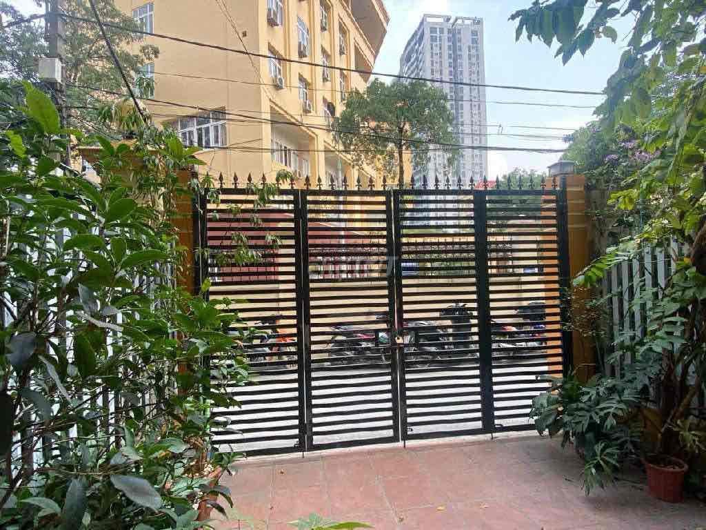 CỰC HIẾM HOÀNG QUỐC VIỆT – NGÕ THẲNG – NGÕ Ô TÔ – 110M GIỮ TIỀN TỐT