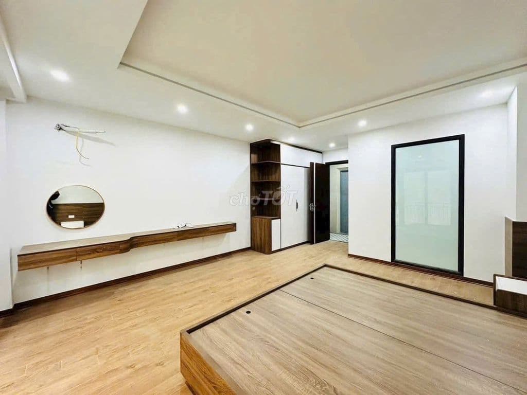 Bán nhà phân lô Nguyễn Thị Định, 50m2, 6 tầng thang máy - Ảnh 3