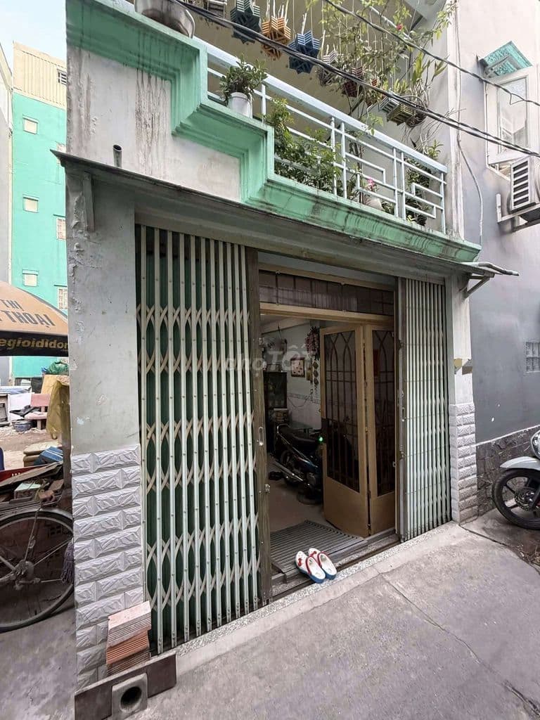 Bán nhà 2 tầng ngay Coop Mart - 40m² - nhỉnh 4 tỷ - Ảnh 2