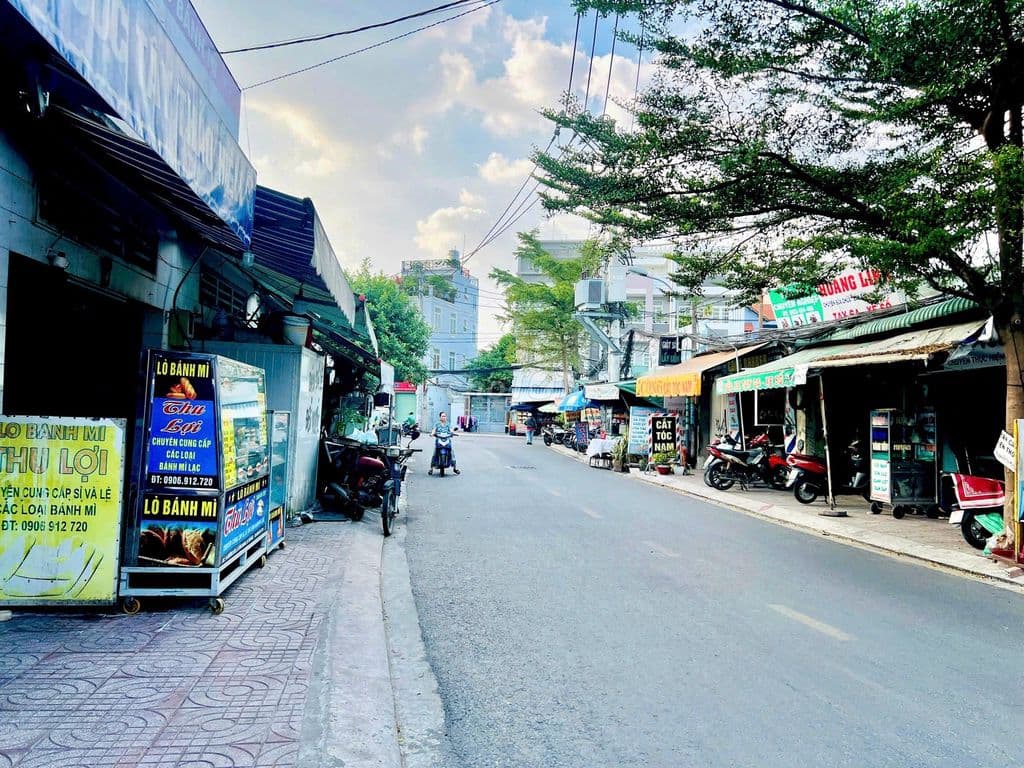 NHÀ C4 NGAY HOÀNG DIỆU 2_NGANG 6M_GẦN ĐH NGÂN HÀNG,SPKT_20M RA MẶTTIỀN - Ảnh 2