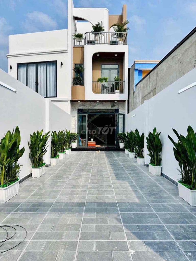 Giảm Sâu 500Tr, Nhà Phố Xây Mới, Dài Như Đoàn Tàu, Ngay CĐ Điện Lực