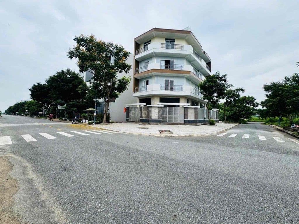 Cần bán Lô đất Phong phú 4 , DT 5x20 . Đã cố Sổ hồng