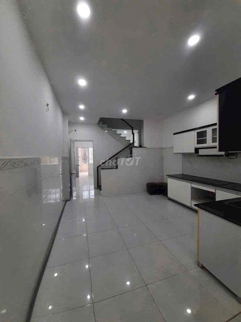 Hàng Hiếm Không Lỗi Hẻm 6M Phường Tân Sơn Nhì. 4,05x16m - 3 Tầng - Ảnh 2