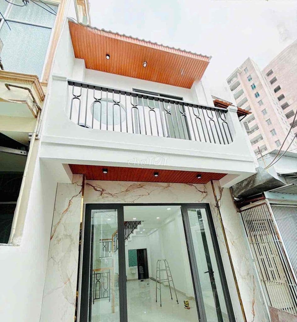 Nhà Hẻm Hưng Phú Cách Mặt Tiền 150m2