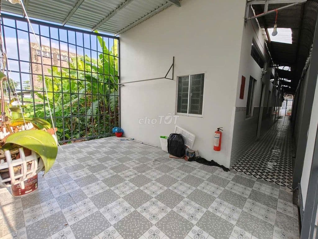 Cần tiền bán nhà + d. ã.y t.rọ. 4p 115m2 – Tân Phú Trung Giá 800TR SHR