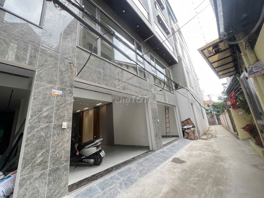 CẦN BÁN NHÀ THẠCH BÀN LONG BIÊN HÀ NỘI.